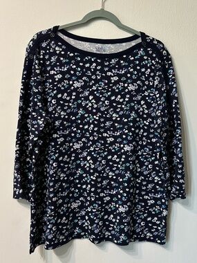 Croft & Barrow Navy Floral Knit 3/4 Sleeve Round Neck Button Accent Top XXL